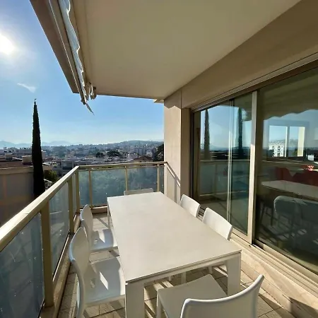 A013-apt Vue Avec Piscine Et Terrasse *
